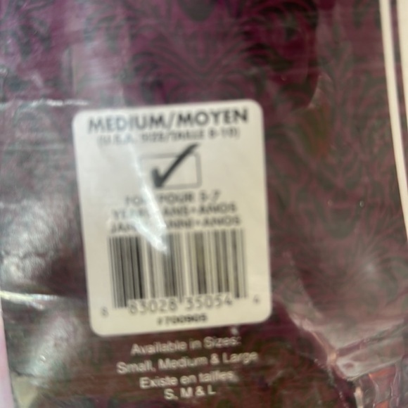 NWT Unicorn girl Halloween costume girl’s dress up costume size medium - Picture 4 of 5